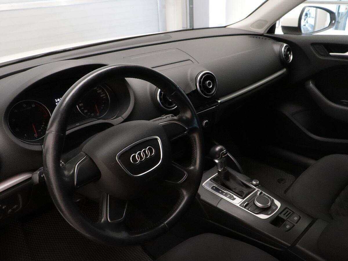 Купить Audi A3 с пробегом. Фото: #8