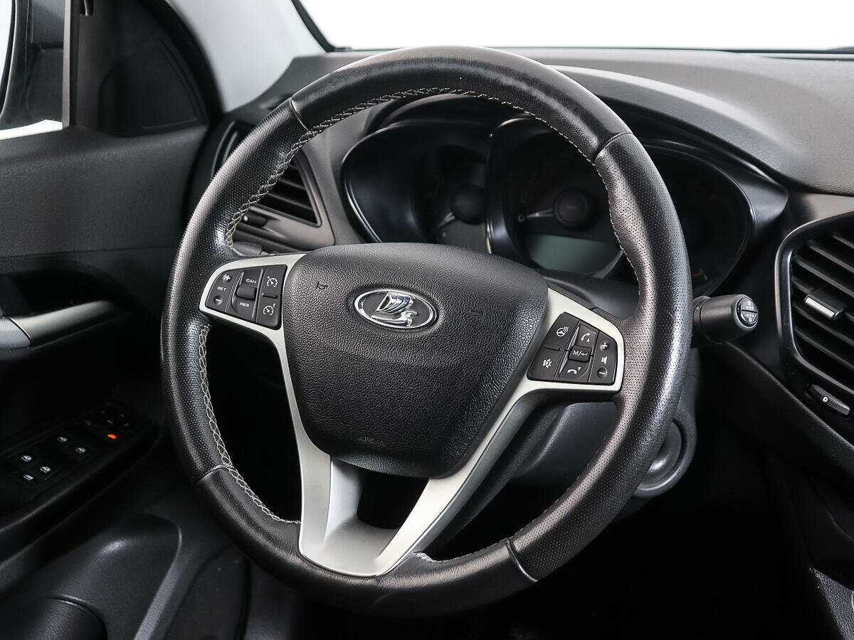 Купить Lada (ВАЗ) Vesta с пробегом. Фото: #13