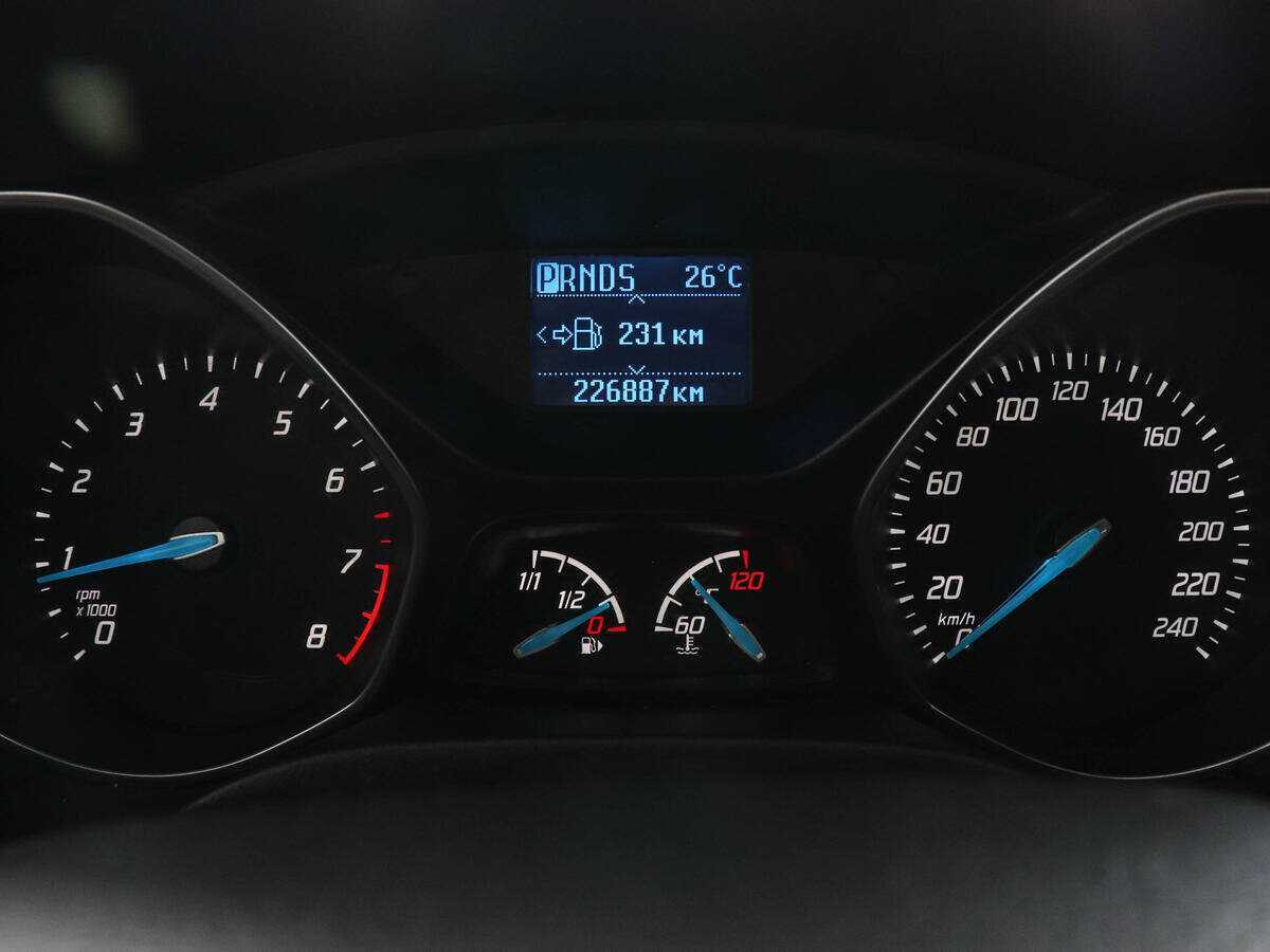 Купить Ford Focus с пробегом. Фото: #10