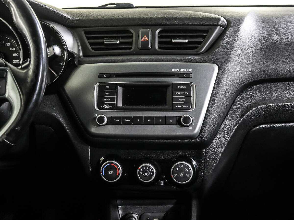 Купить Kia Rio с пробегом. Фото: #11