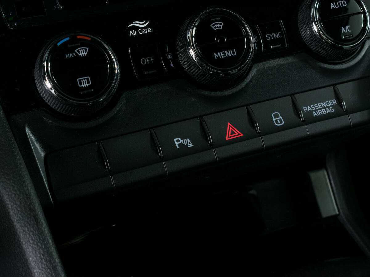 Купить Skoda Karoq с пробегом. Фото: #17