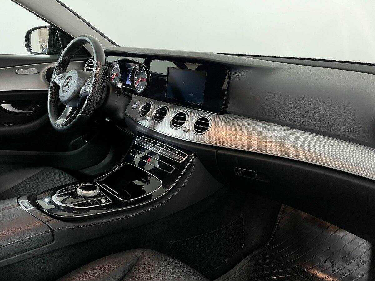 Купить Mercedes-Benz E-Класс с пробегом. Фото: #7