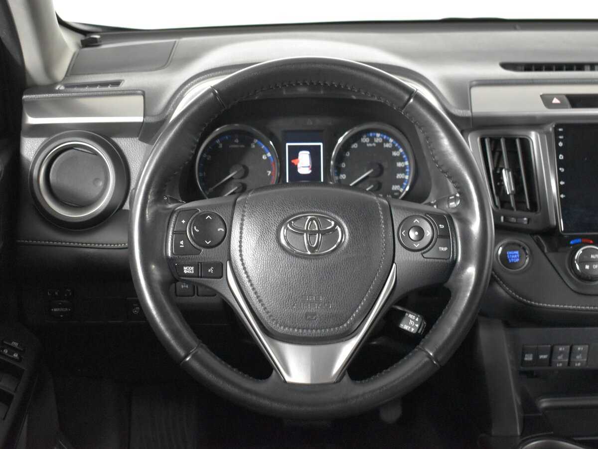 Купить Toyota RAV4 с пробегом. Фото: #12