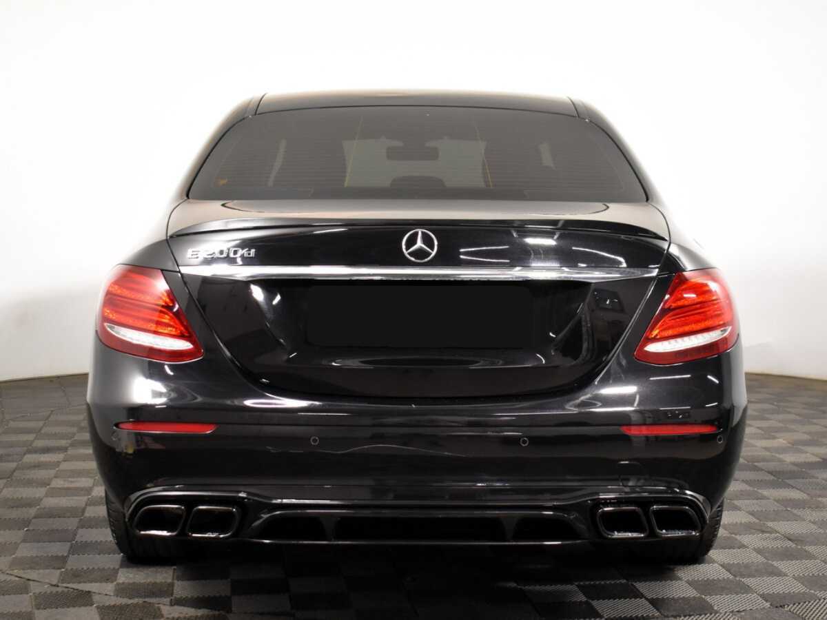 Купить Mercedes-Benz E-Класс с пробегом. Фото: #4