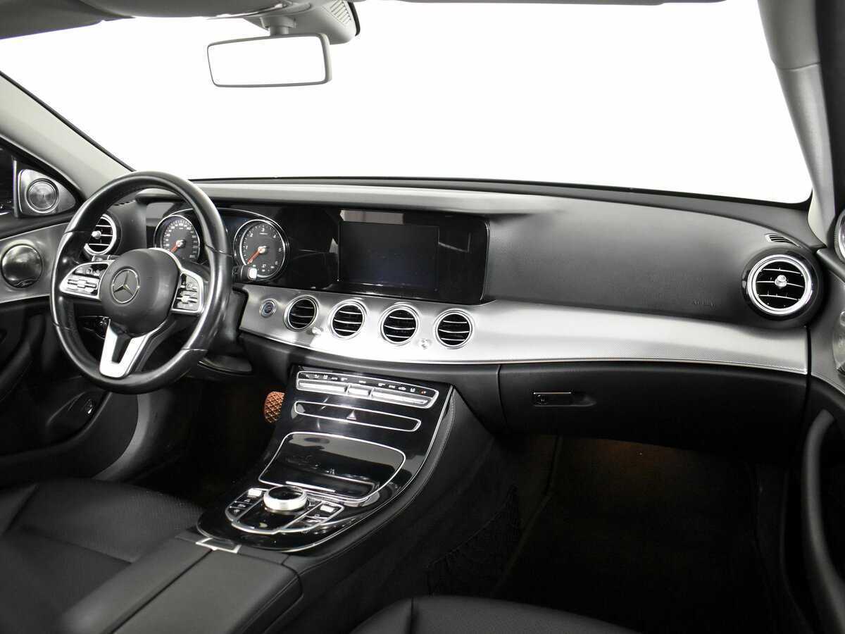 Купить Mercedes-Benz E-Класс с пробегом. Фото: #10