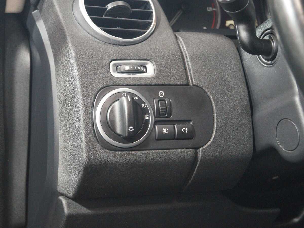 Купить Land Rover Discovery с пробегом. Фото: #15