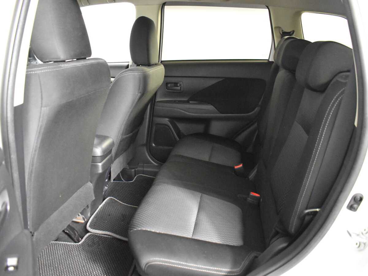 Продажа Б/У Митсубиши Оутлэндер. Фото: #6