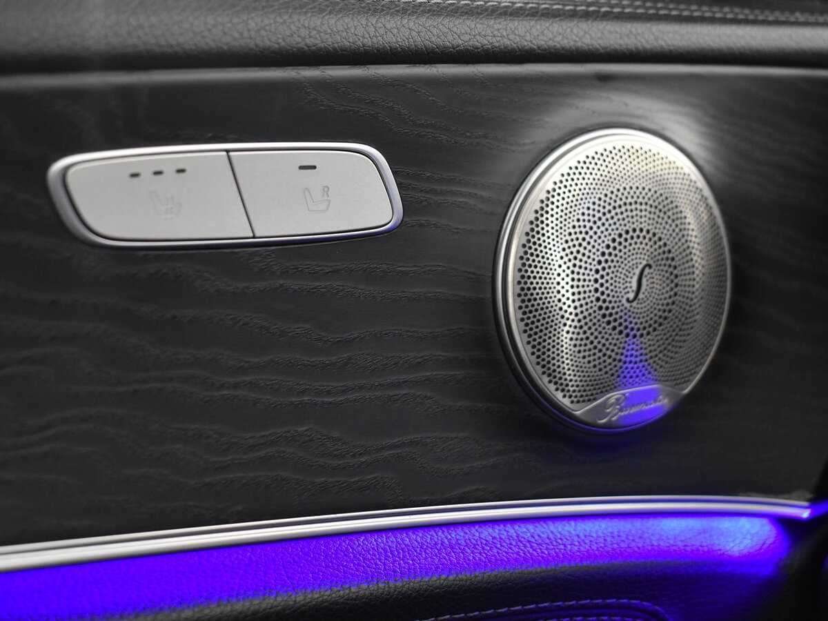 Купить Mercedes-Benz E-Класс с пробегом. Фото: #7
