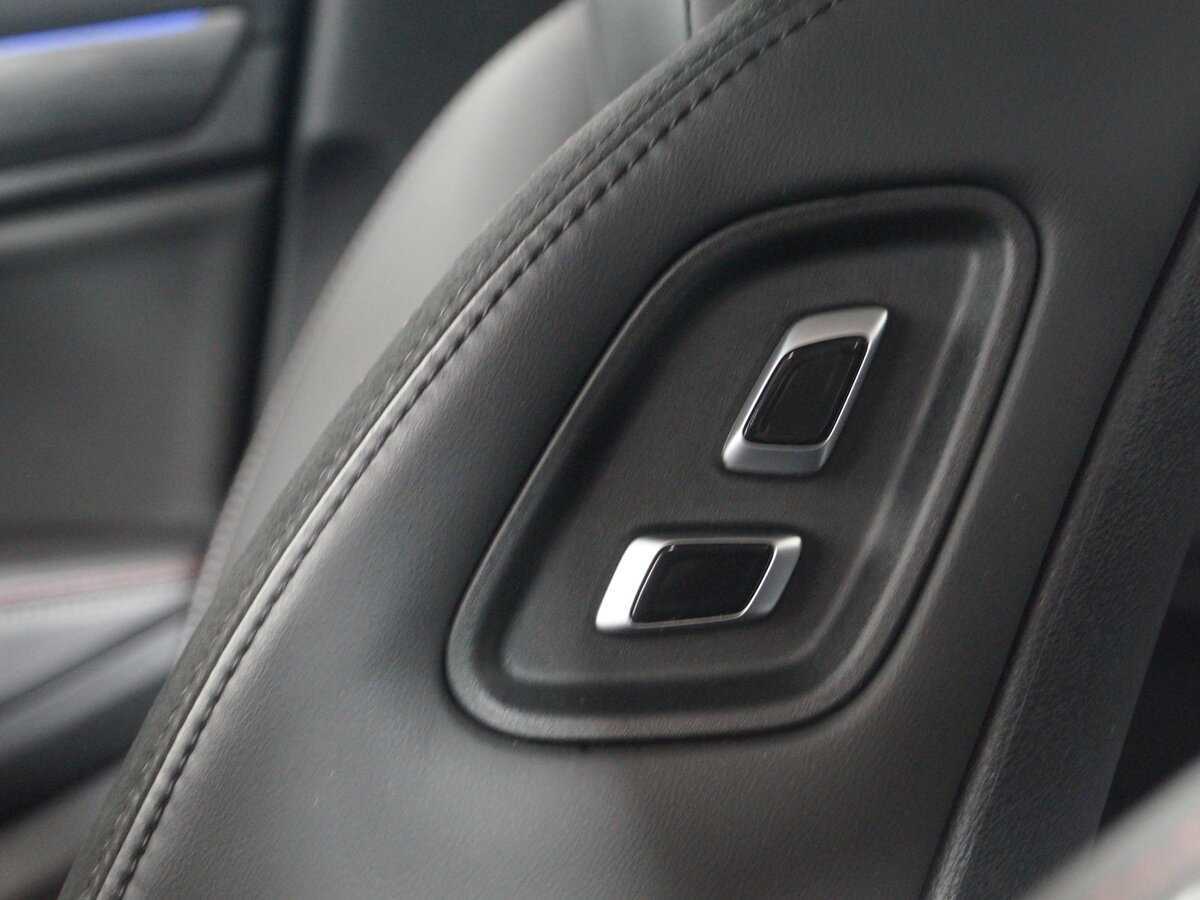 Купить Geely Tugella с пробегом. Фото: #27