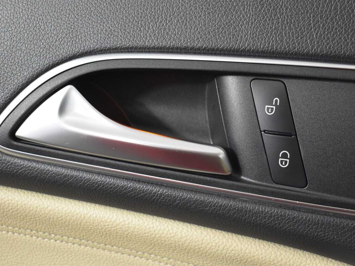 Купить Mercedes-Benz CLA с пробегом. Фото: #20