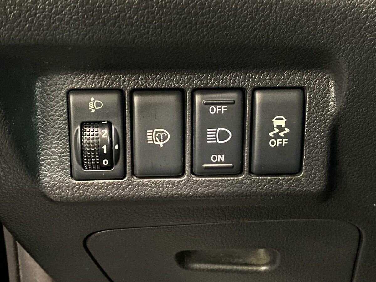 Купить Nissan X-Trail с пробегом. Фото: #16