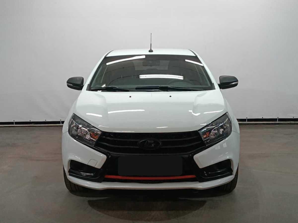 Купить Lada (ВАЗ) Vesta с пробегом. Фото: #1