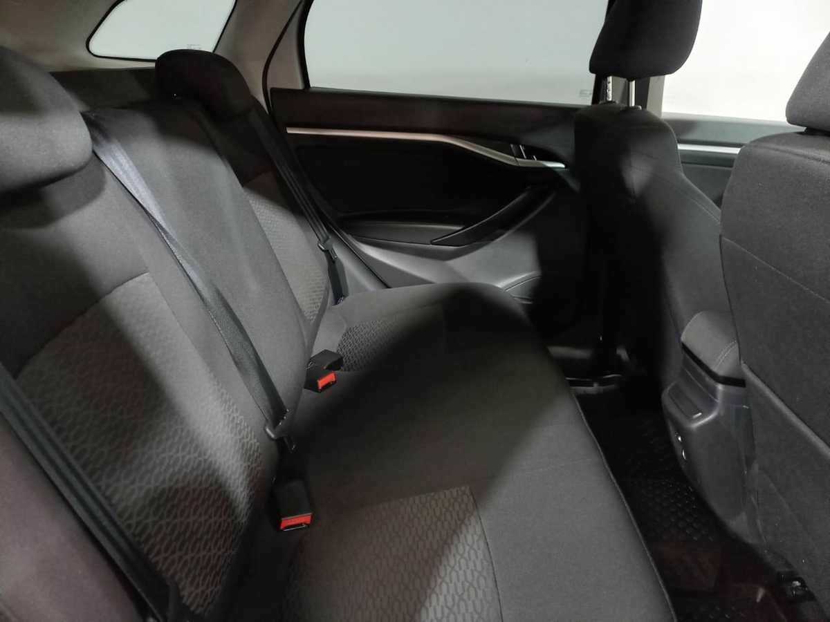 Купить Lada (ВАЗ) Vesta с пробегом. Фото: #10