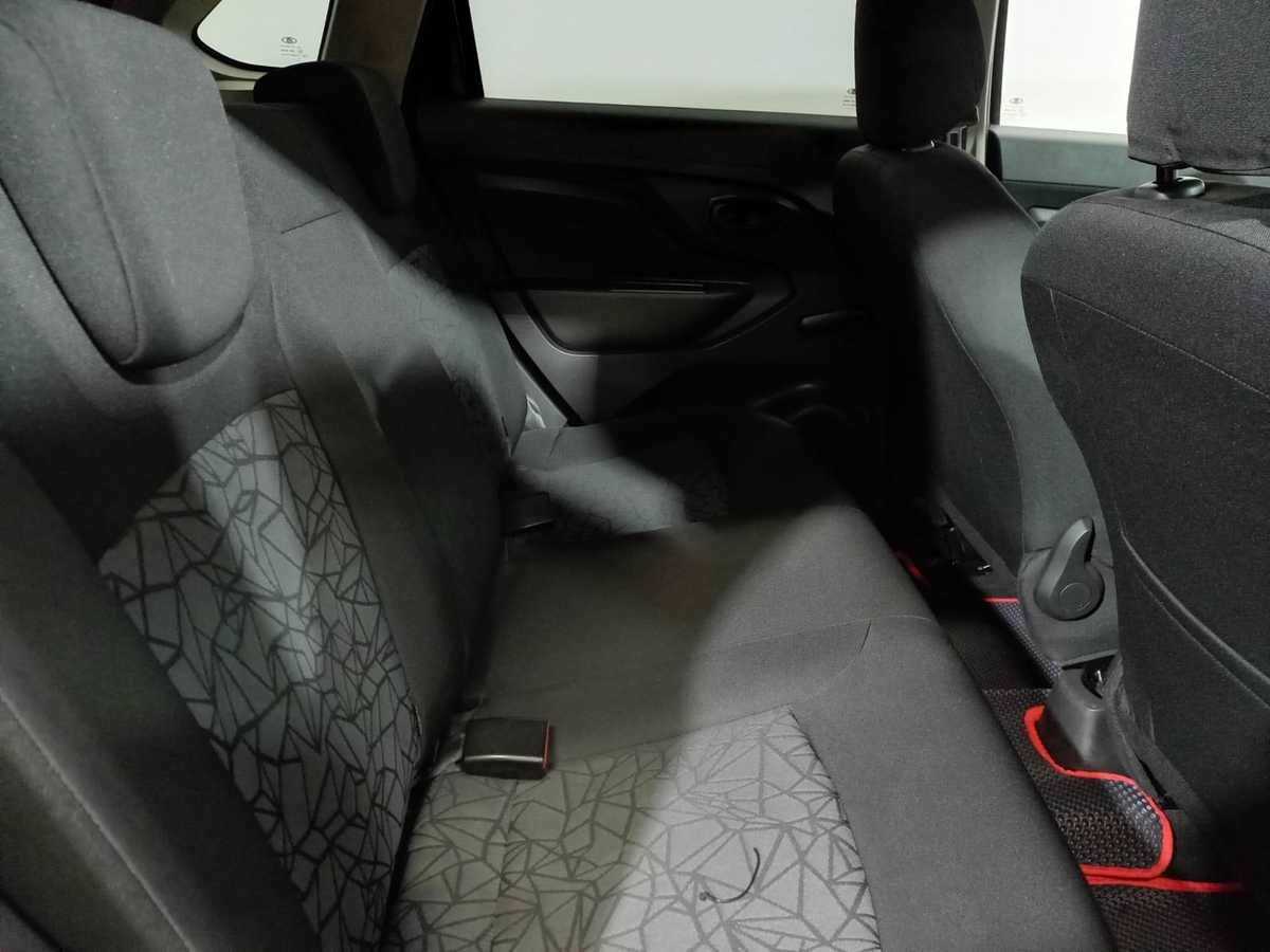 Купить Lada (ВАЗ) XRAY с пробегом. Фото: #10