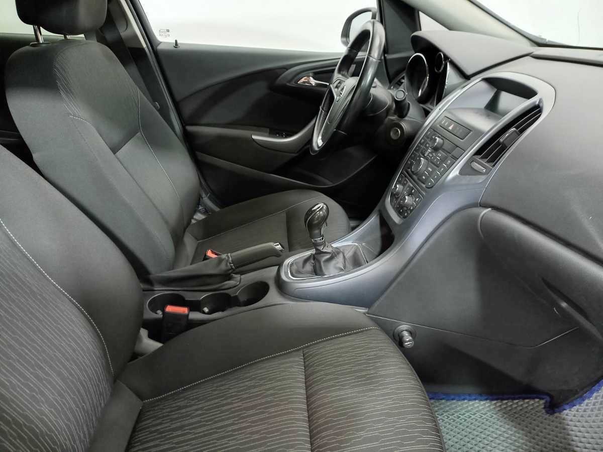 Купить Opel Astra с пробегом. Фото: #9