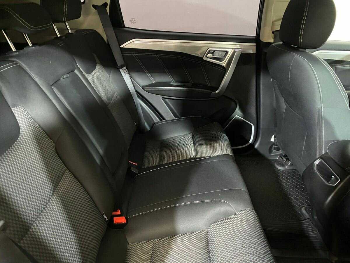 Купить Geely Emgrand X7 с пробегом. Фото: #10