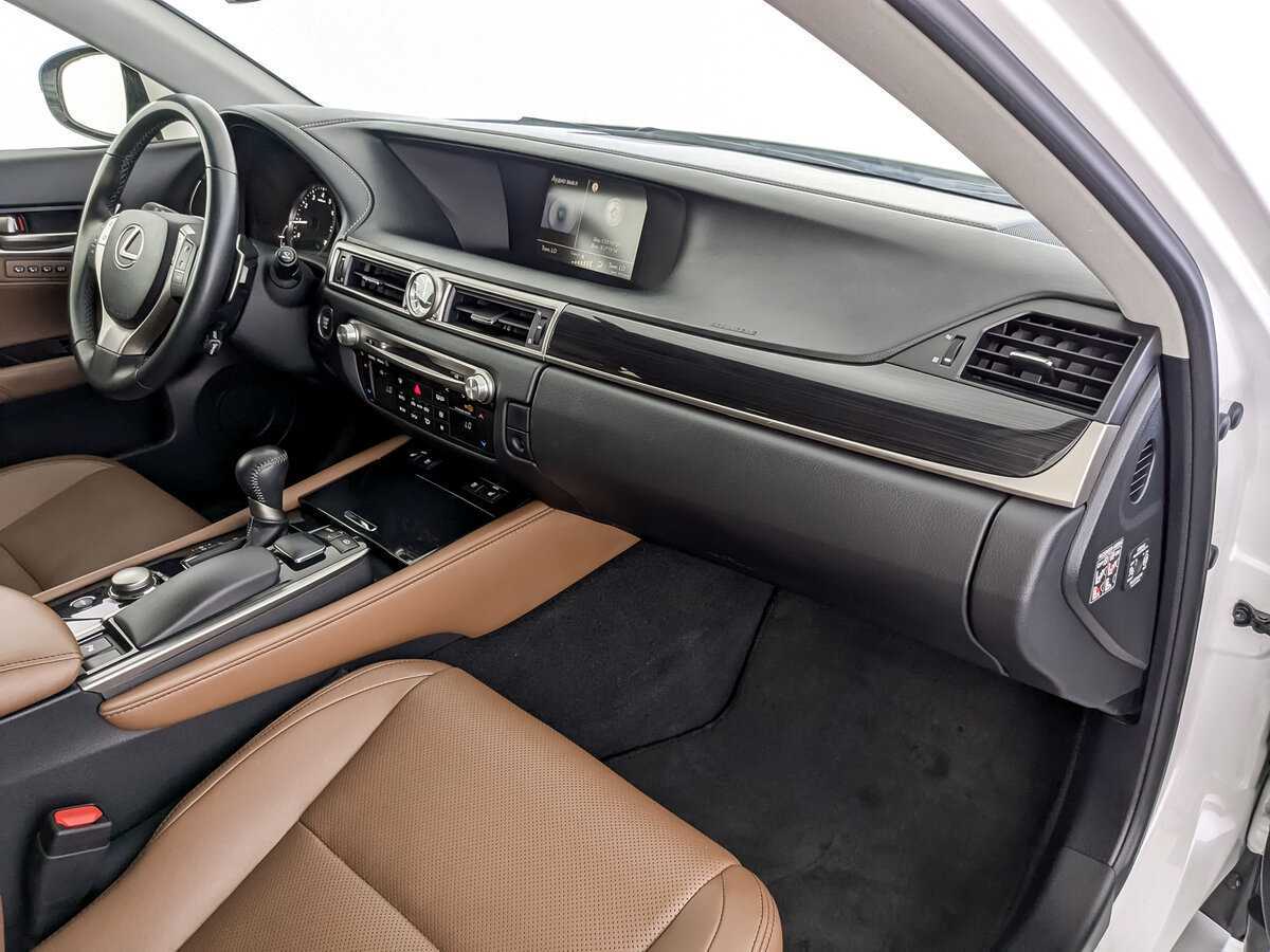 Купить Lexus GS с пробегом. Фото: #8