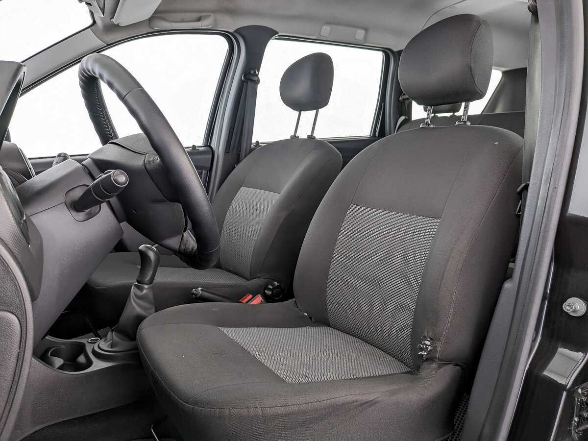 Купить Lada (ВАЗ) Largus с пробегом. Фото: #15