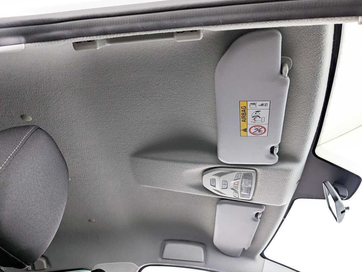 Купить Lada (ВАЗ) Vesta с пробегом. Фото: #17