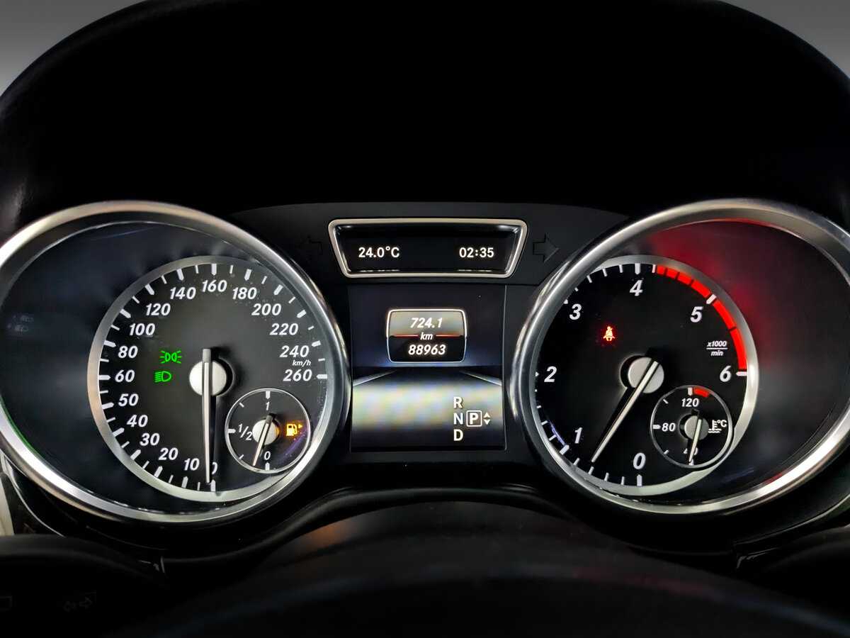 Купить Mercedes-Benz M-Класс с пробегом. Фото: #10