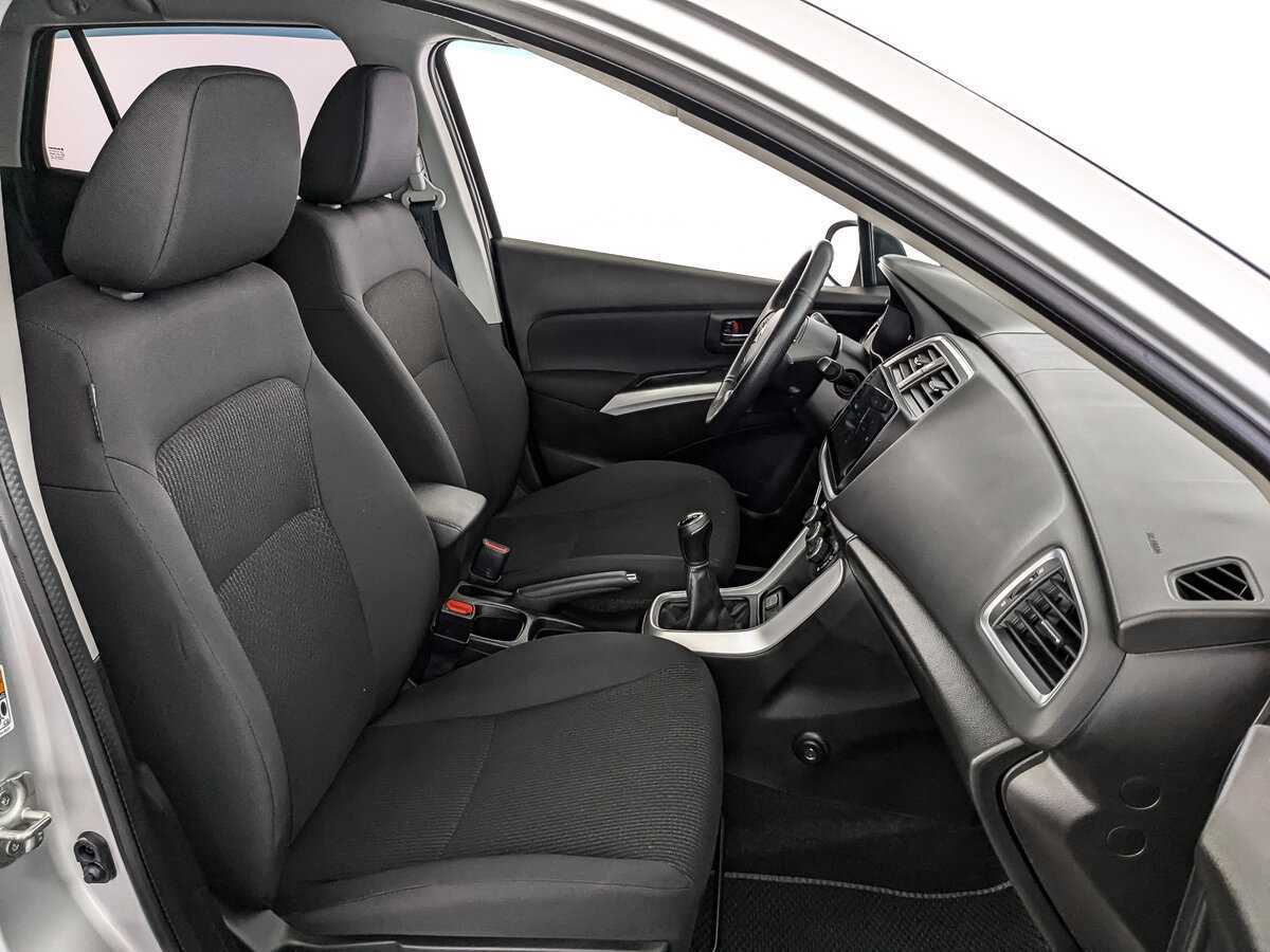 Продажа Б/У Сузуки С-Икс4. Фото: #19