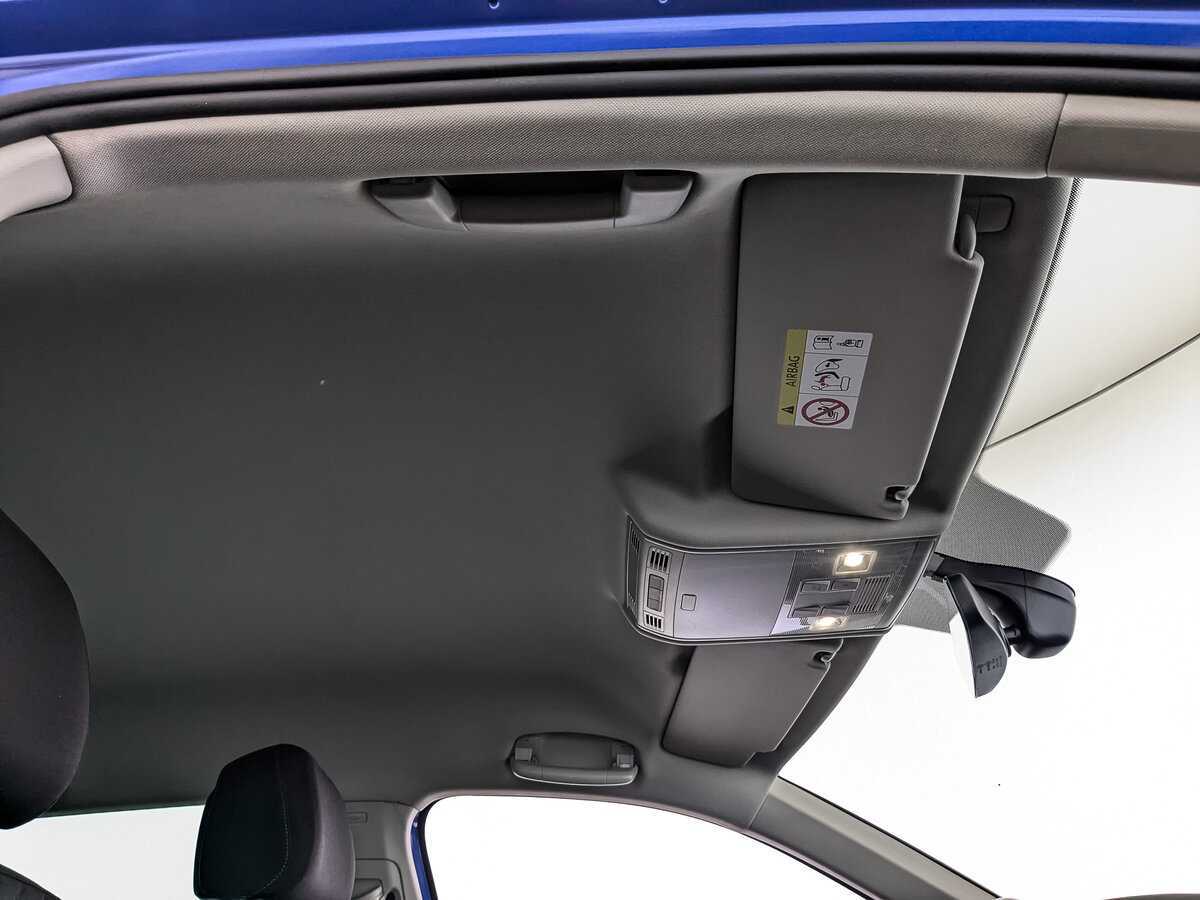 Купить Volkswagen Tiguan с пробегом. Фото: #18