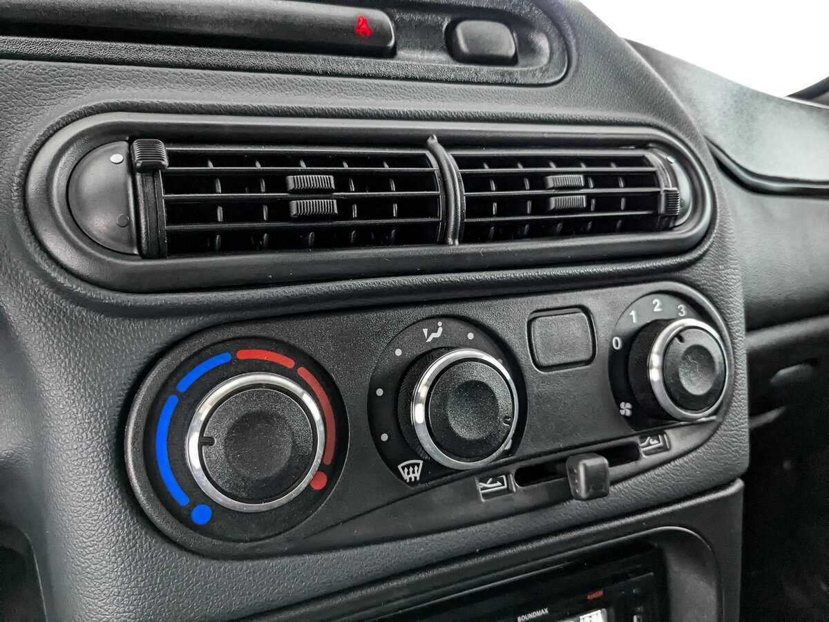 Купить Lada (ВАЗ) Niva с пробегом. Фото: #15