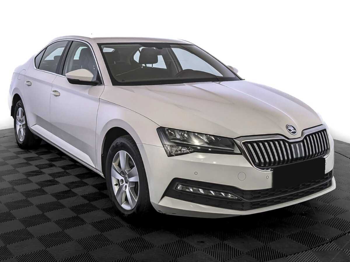 Купить Skoda Superb с пробегом. Фото: #2