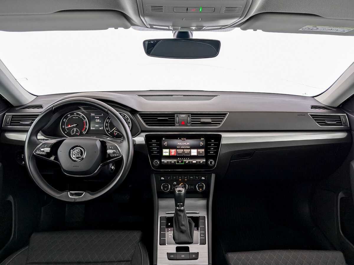 Купить Skoda Superb с пробегом. Фото: #11