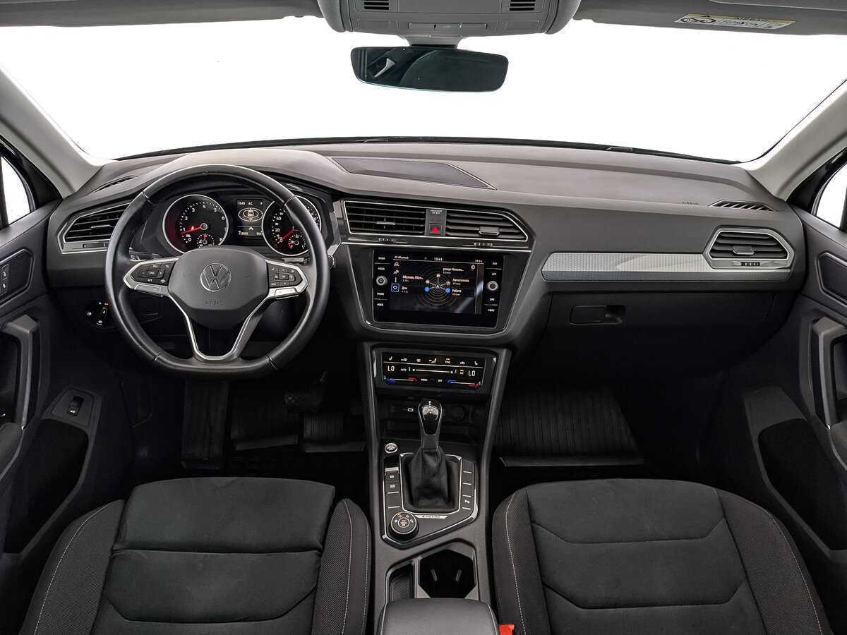 Купить Volkswagen Tiguan с пробегом. Фото: #9