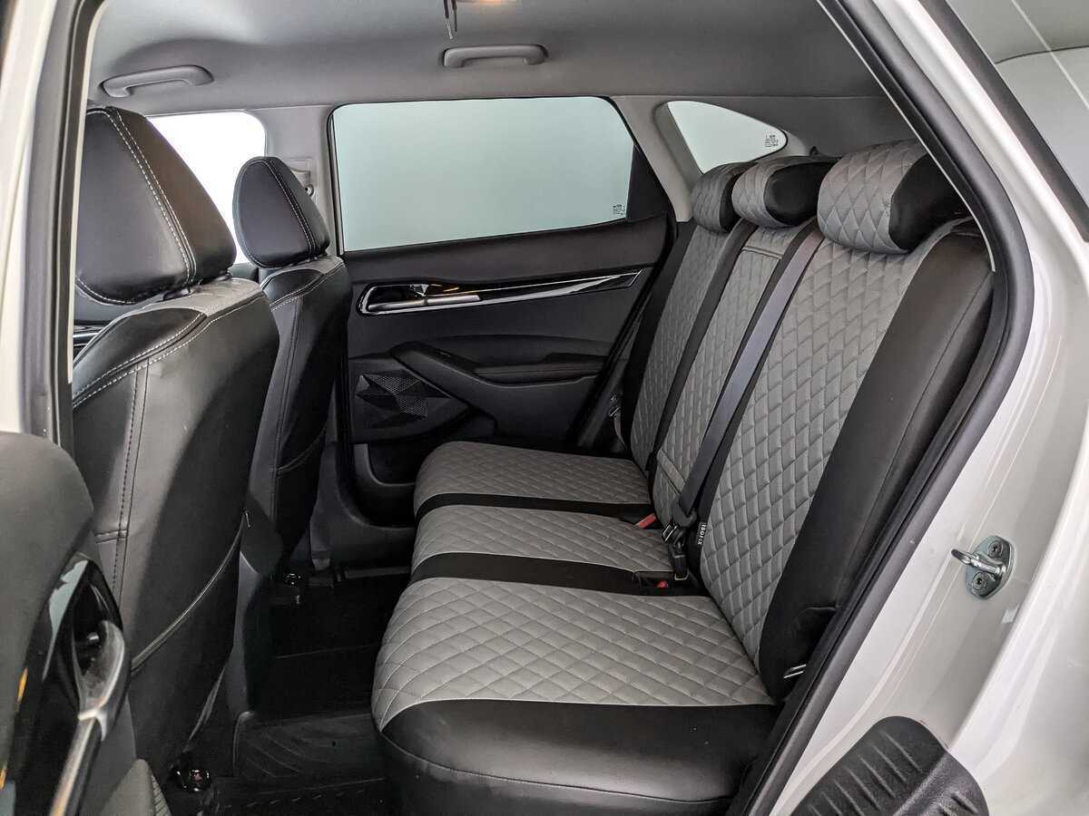 Купить Kia Seltos с пробегом. Фото: #13