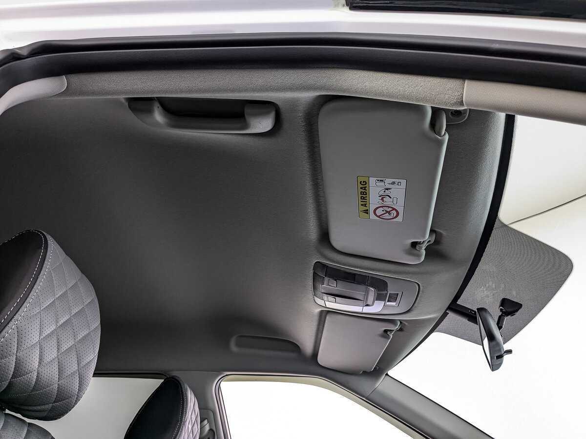 Купить Kia Seltos с пробегом. Фото: #18