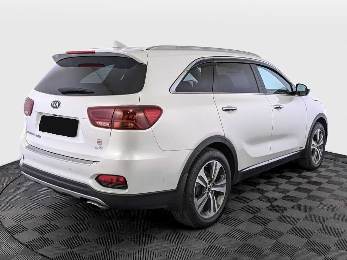 Купить Kia Sorento с пробегом. Фото: #4