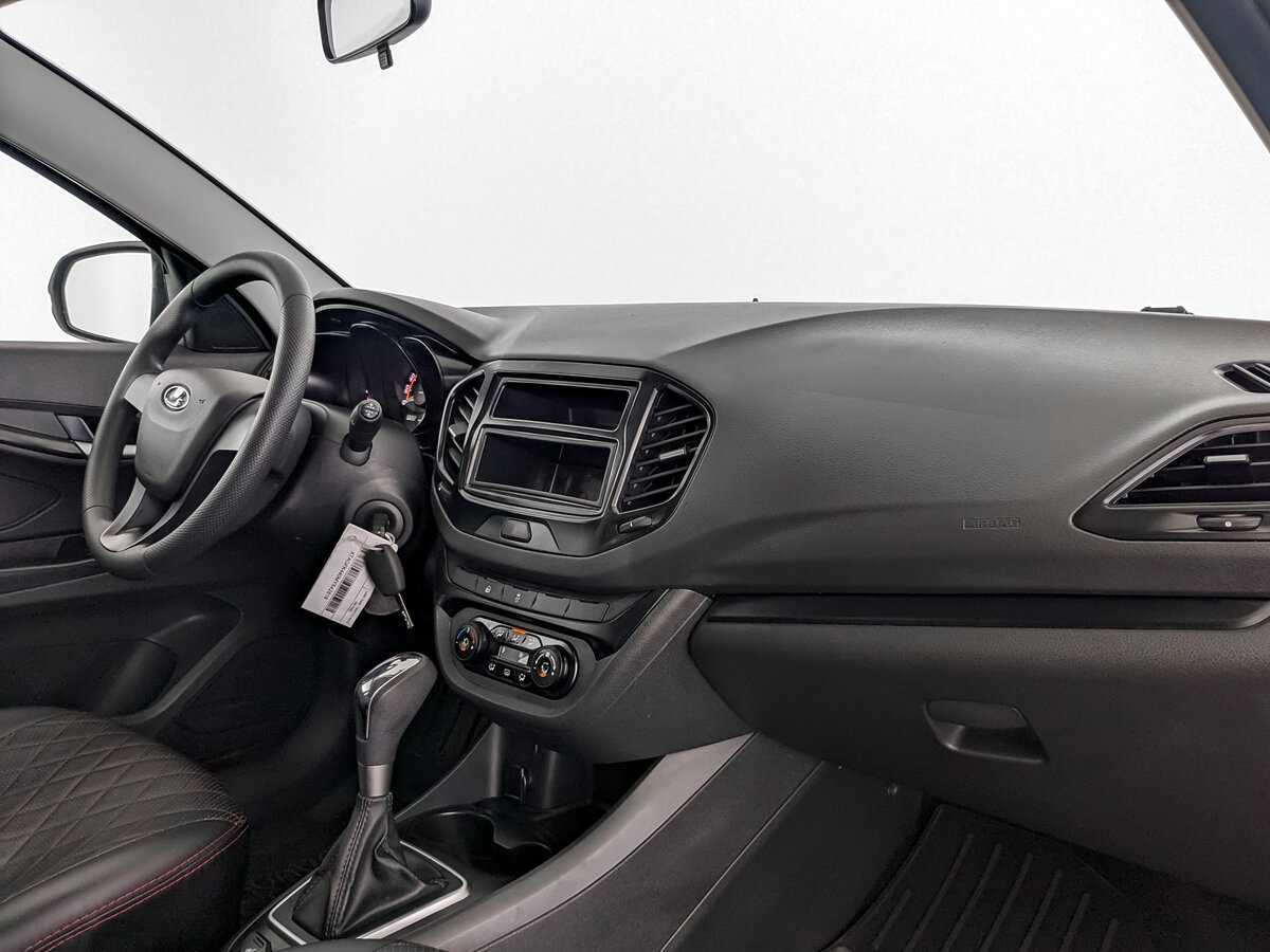 Купить Lada (ВАЗ) Vesta с пробегом. Фото: #8