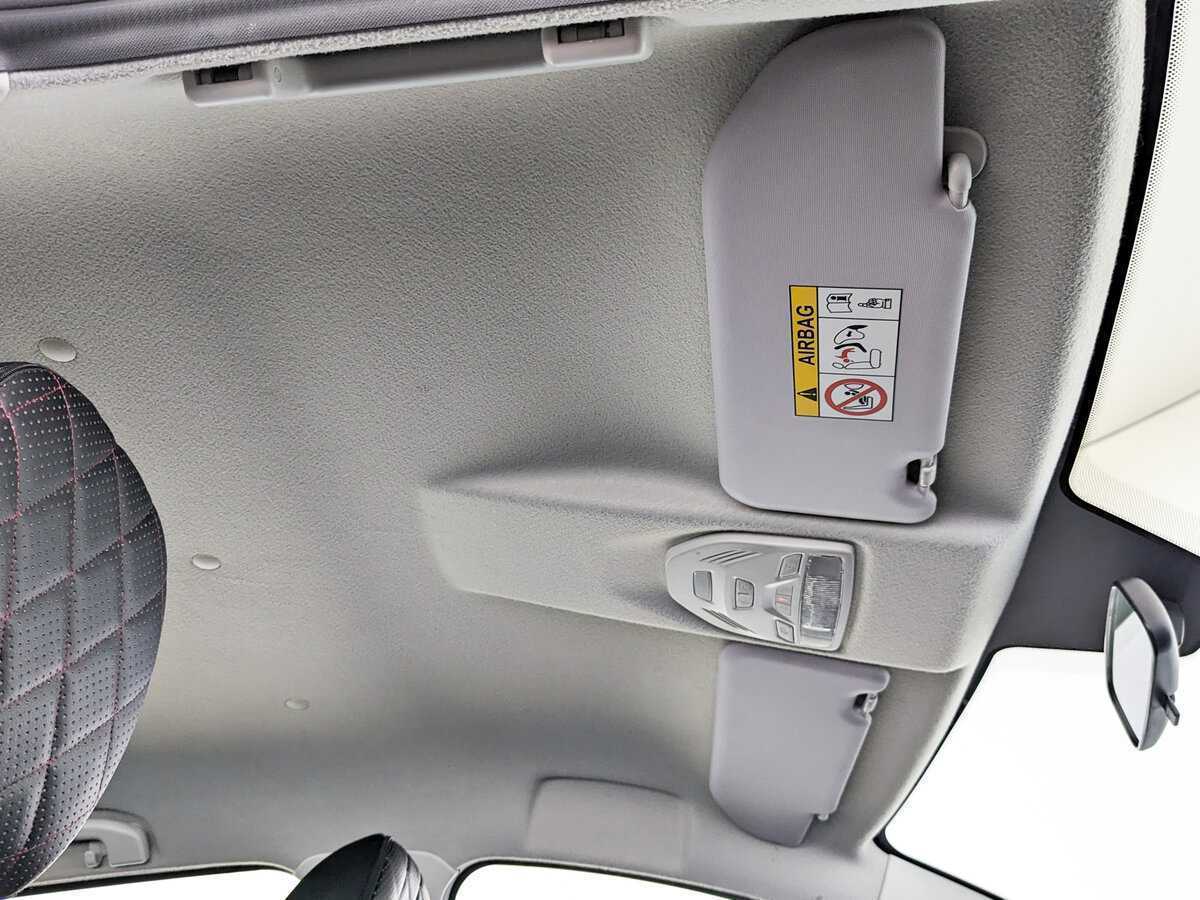 Купить Lada (ВАЗ) Vesta с пробегом. Фото: #17