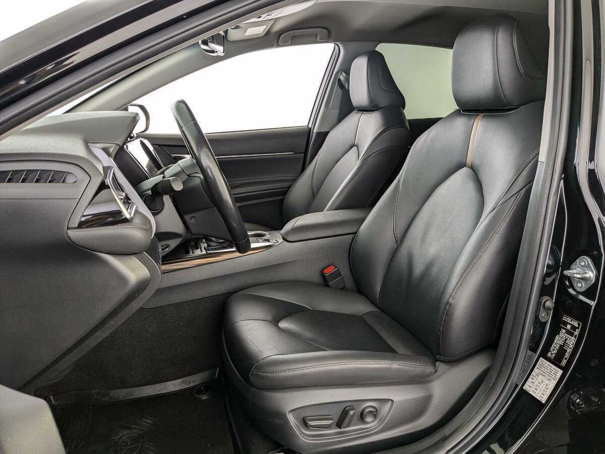 Купить Toyota Camry с пробегом. Фото: #13