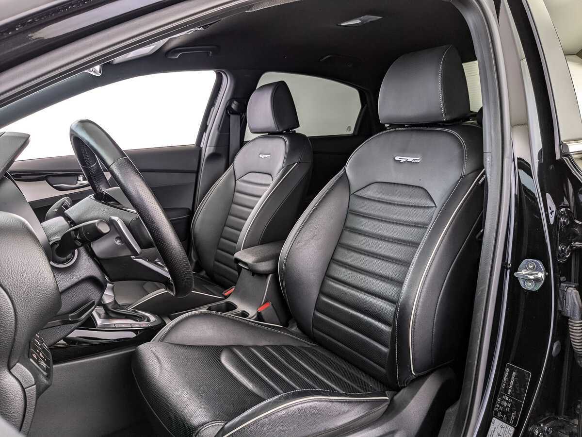 Купить Kia Cerato с пробегом. Фото: #15