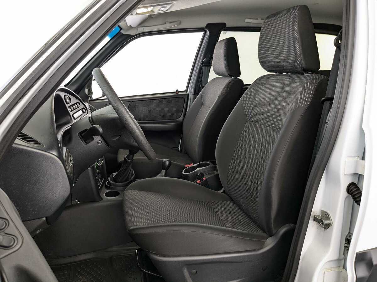 Купить Lada (ВАЗ) Niva с пробегом. Фото: #4