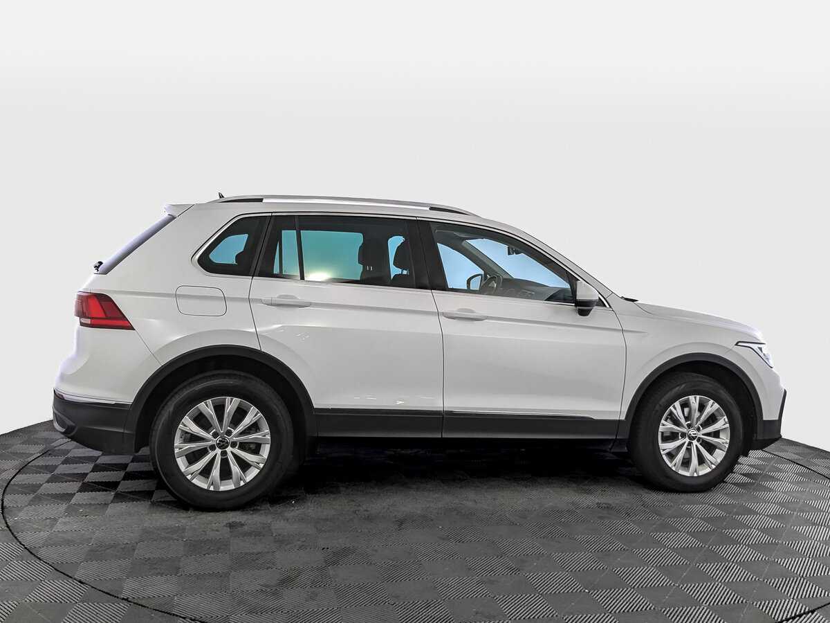 Купить Volkswagen Tiguan с пробегом. Фото: #3