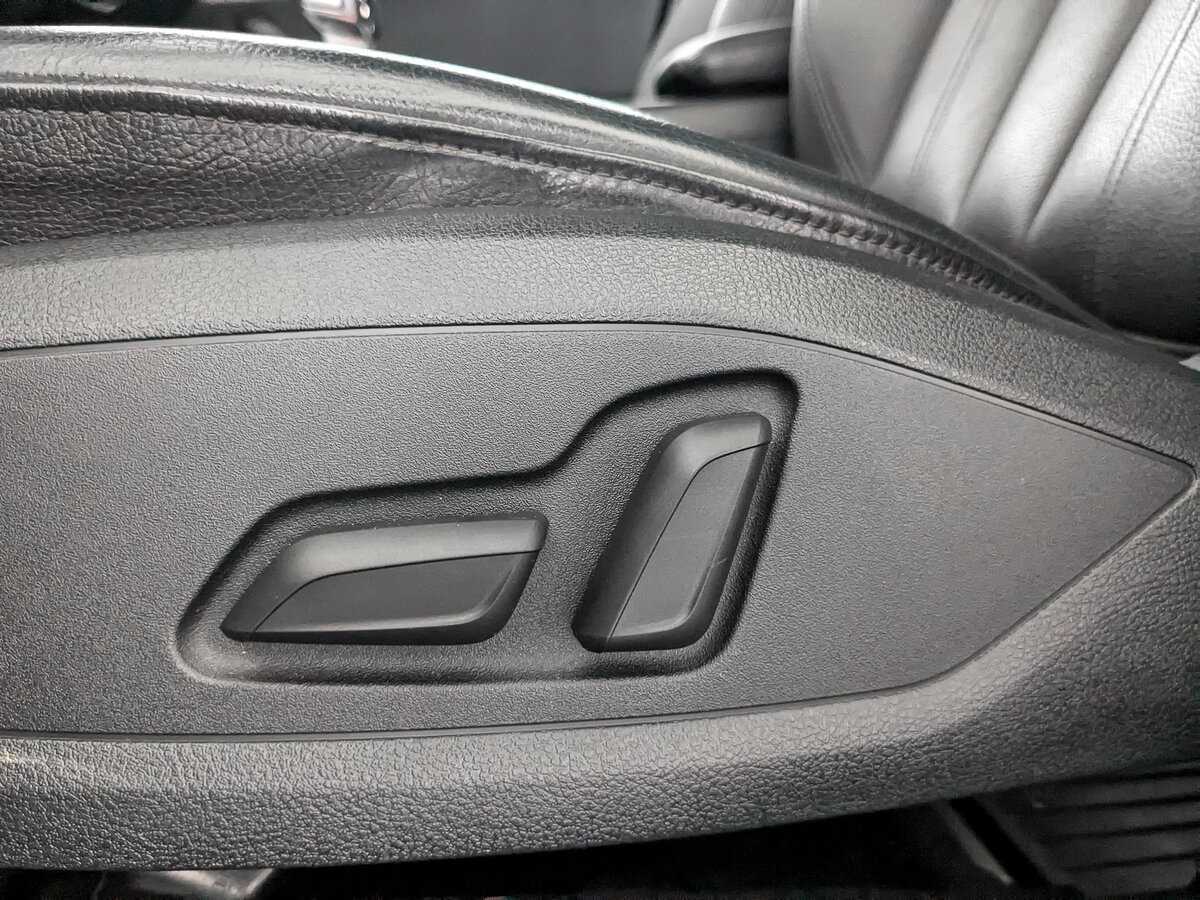 Купить Audi A4 с пробегом. Фото: #22