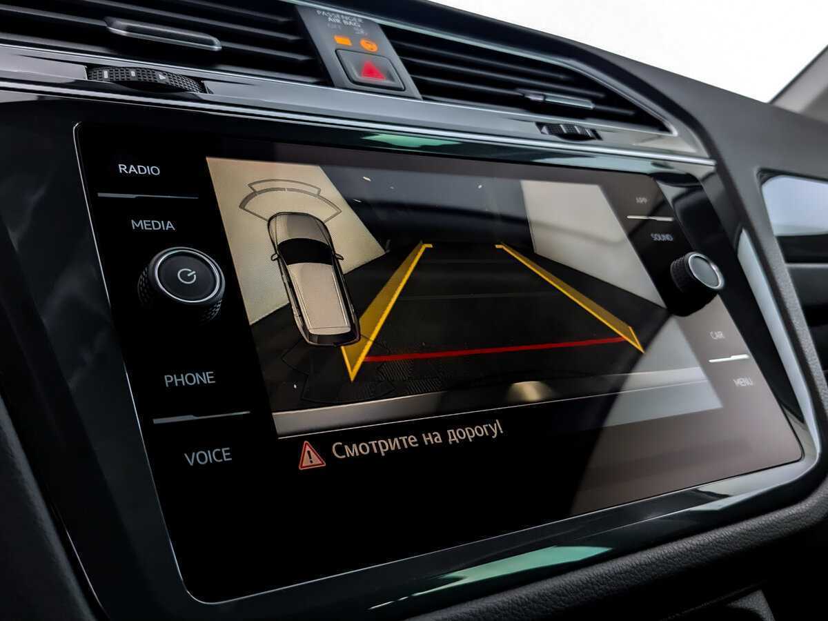Купить Volkswagen Tiguan с пробегом. Фото: #24