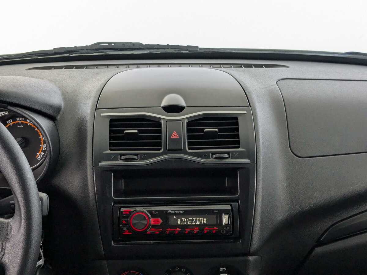 Купить Lada (ВАЗ) Granta с пробегом. Фото: #19