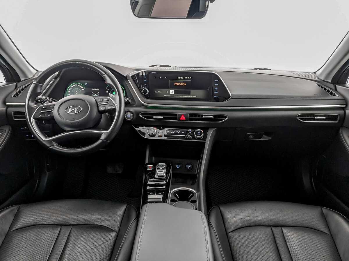Купить Hyundai Sonata с пробегом. Фото: #11
