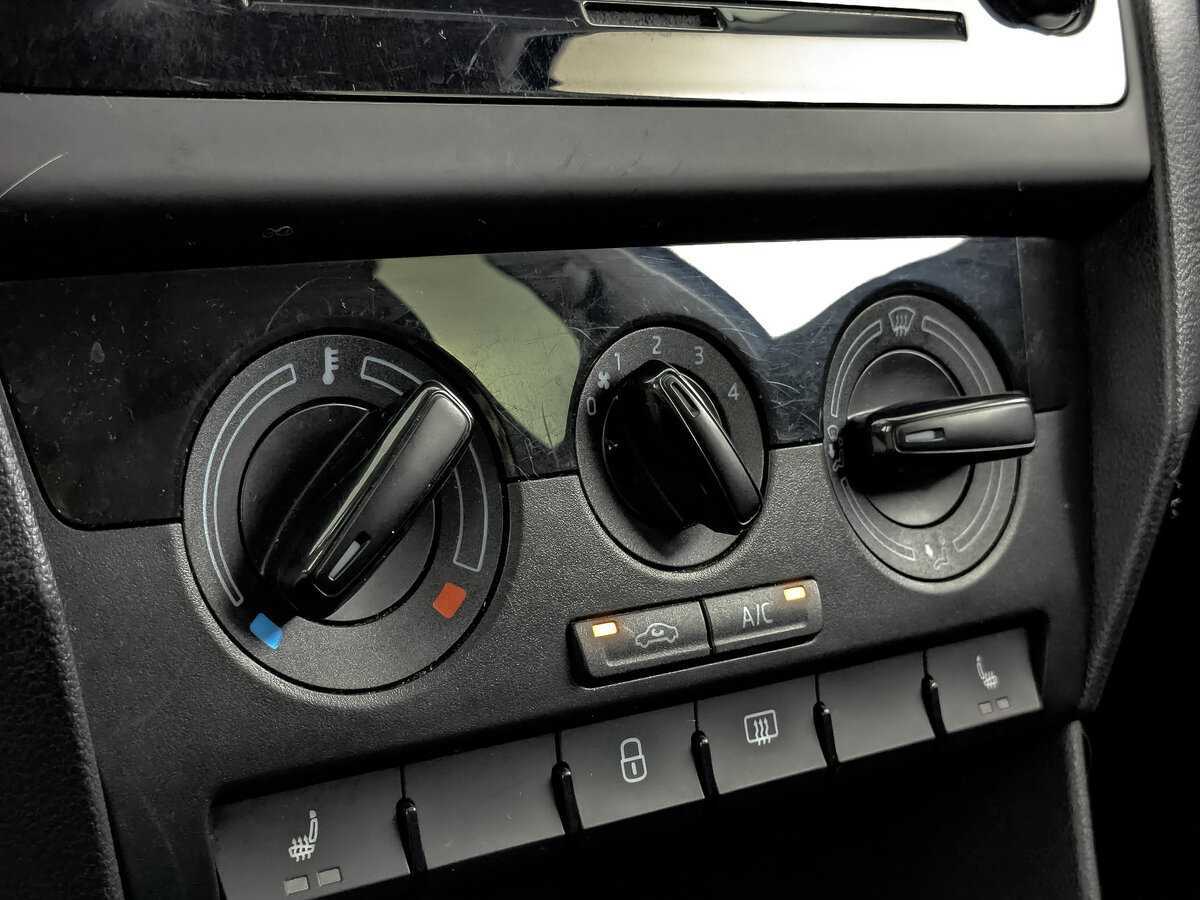 Продажа Б/У Шкода Рапид. Фото: #16