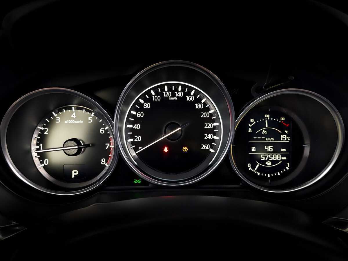 Купить Mazda 6 с пробегом. Фото: #10