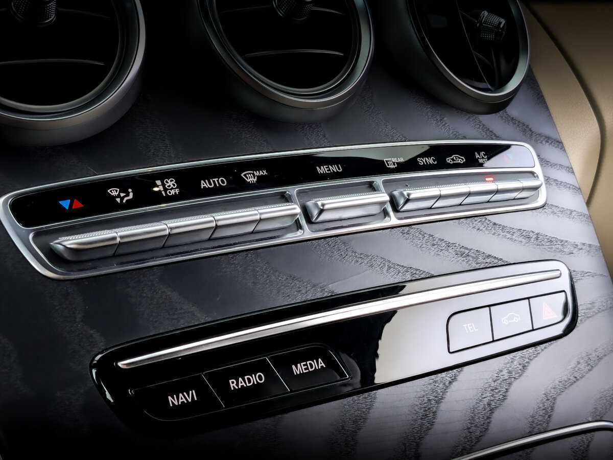 Купить Mercedes-Benz C-Класс с пробегом. Фото: #21