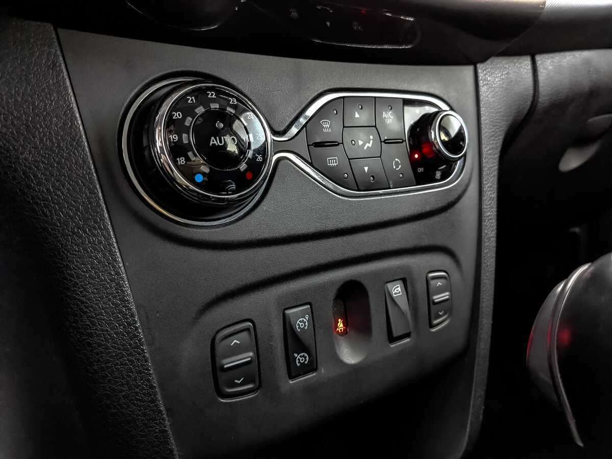 Продажа Б/У Рено Сандеро. Фото: #16