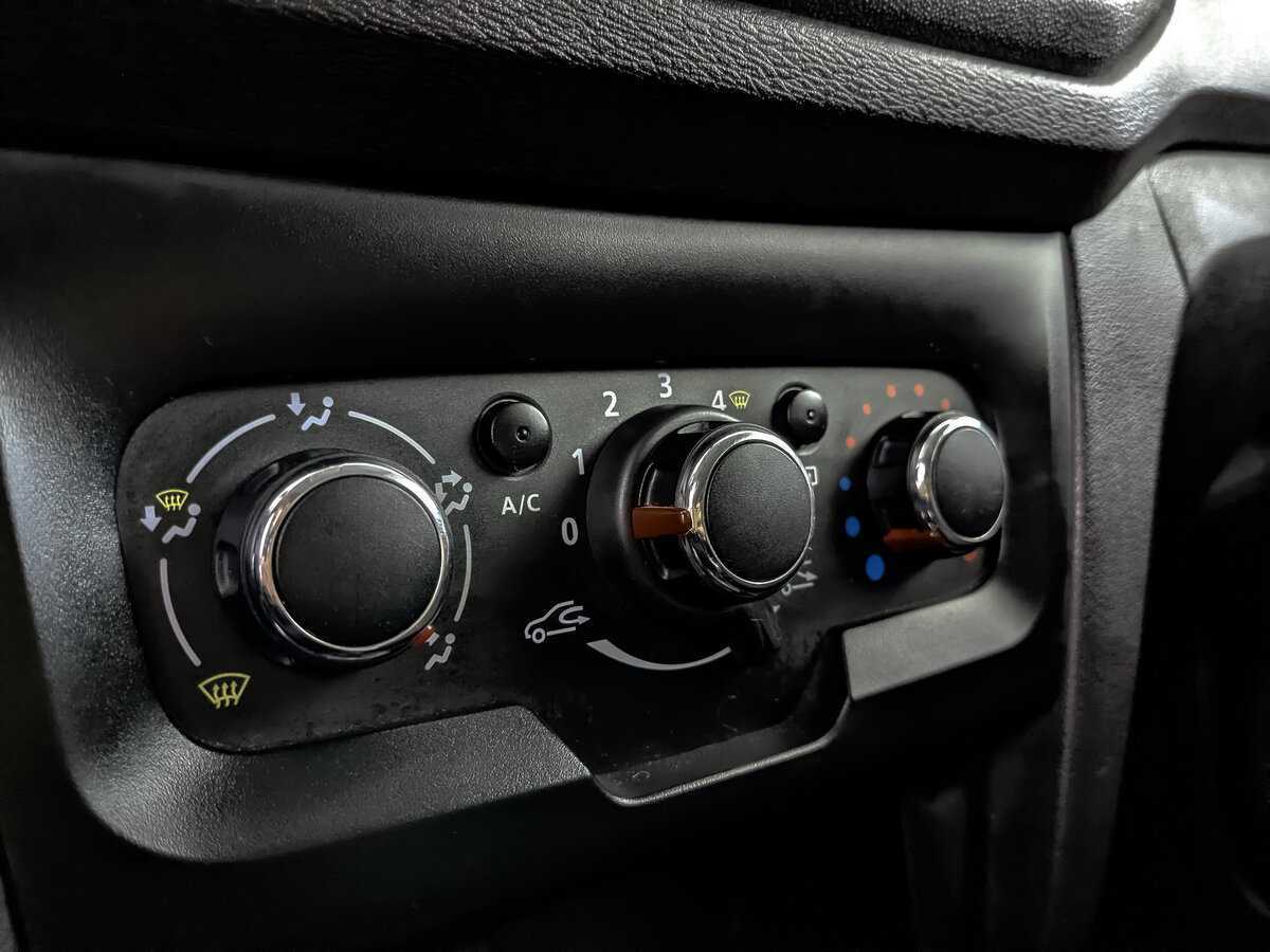 Купить Lada (ВАЗ) XRAY с пробегом. Фото: #16