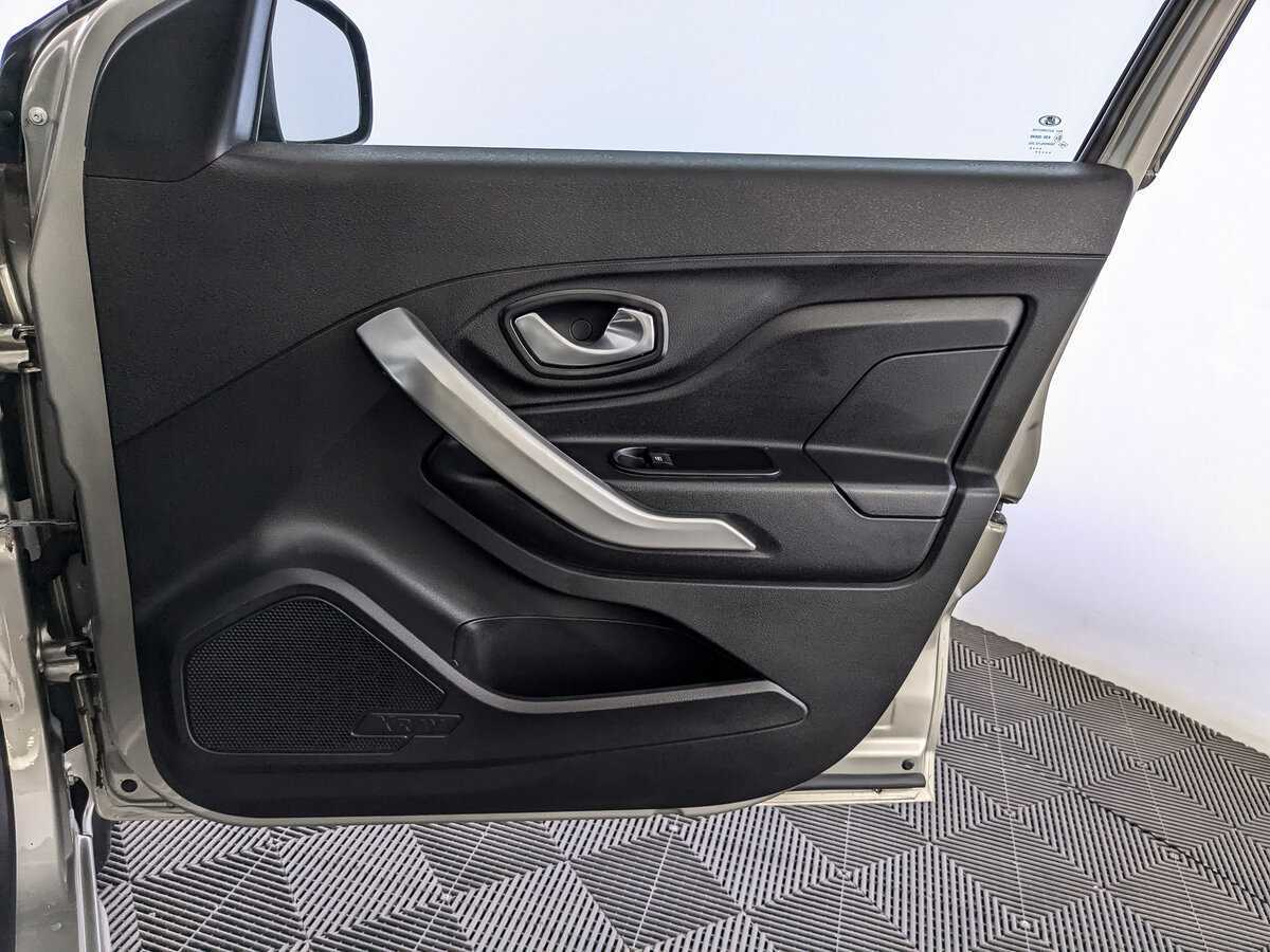 Купить Lada (ВАЗ) XRAY с пробегом. Фото: #20