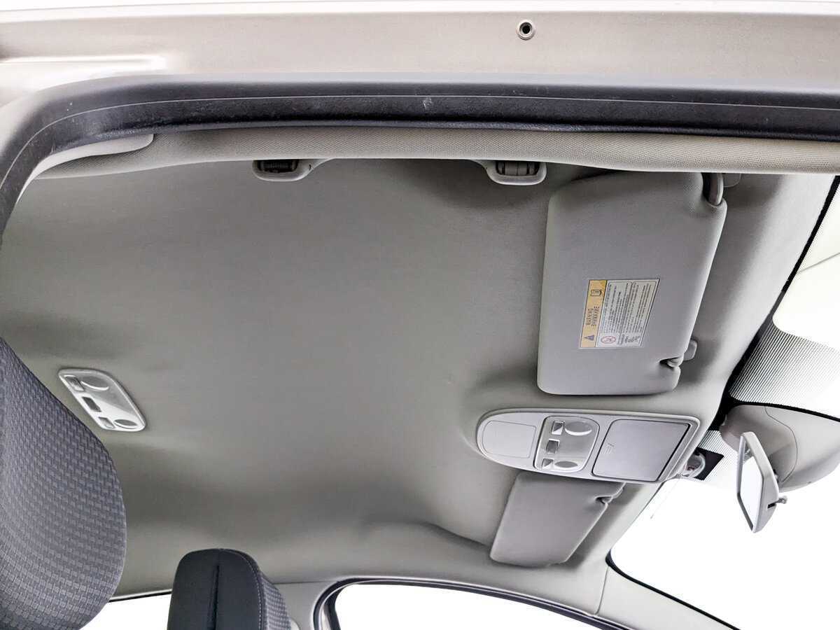 Купить Renault Fluence с пробегом. Фото: #17